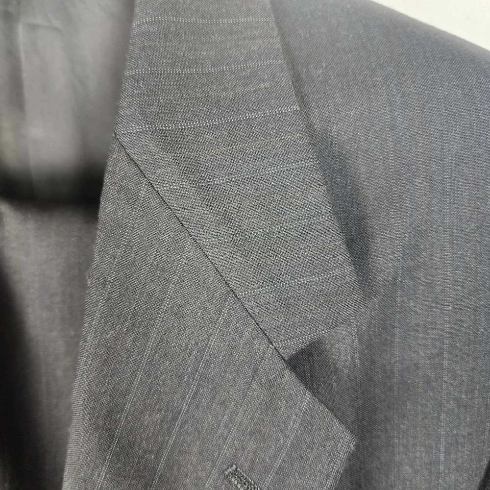 Hart Schaffner Marx 2pc Business Suit Pinstripe 44R Gray Wool Professional VTG